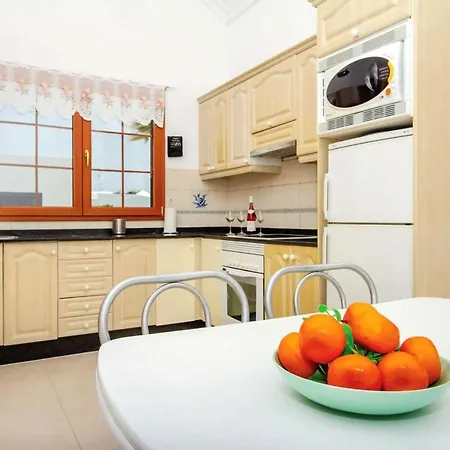 Villa Calle Penas Blancas *